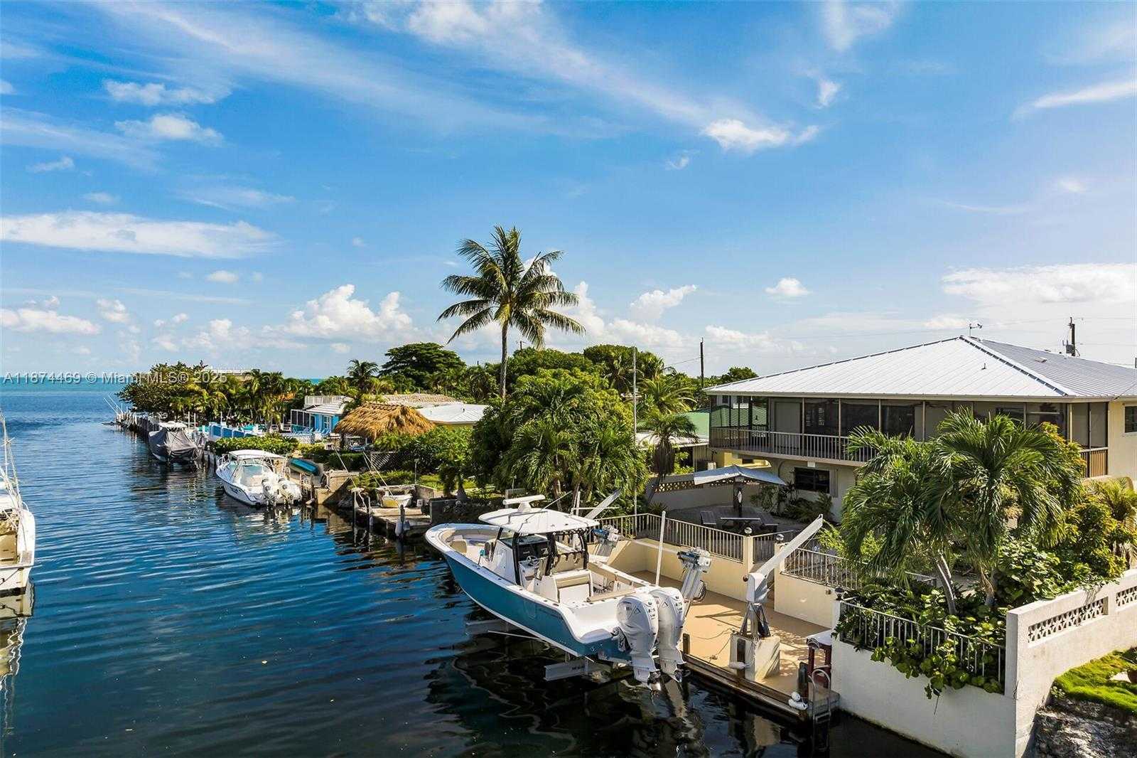 Small Image of 2663 EAST YELLOWTAIL AVE, Marathon Number 9