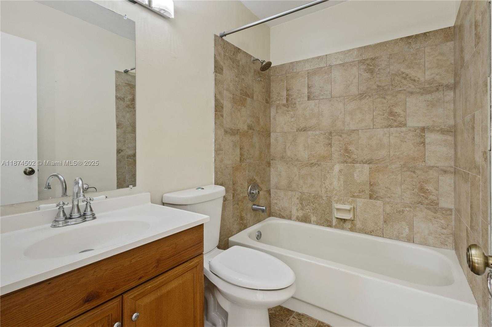 Small Image of 1141 SOUTH WEST 111TH WAY, Davie Number 19