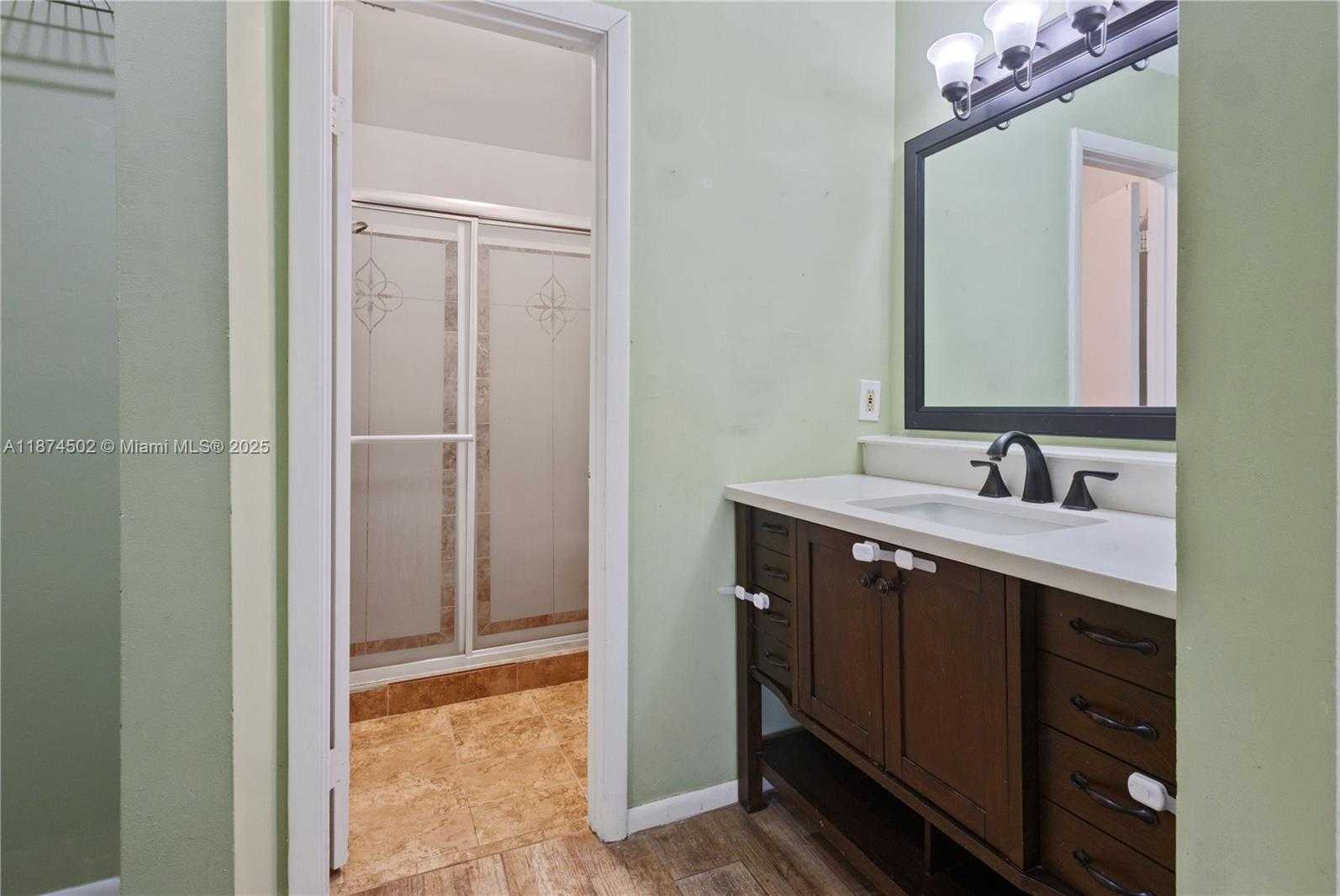 Small Image of 1141 SOUTH WEST 111TH WAY, Davie Number 29