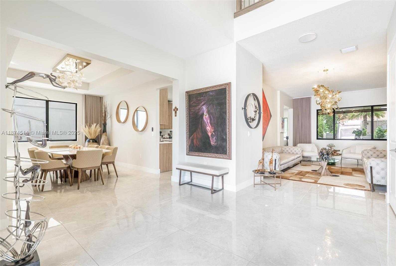 Small Image of 12070 SOUTH WEST 83RD PL, Miami Number 10