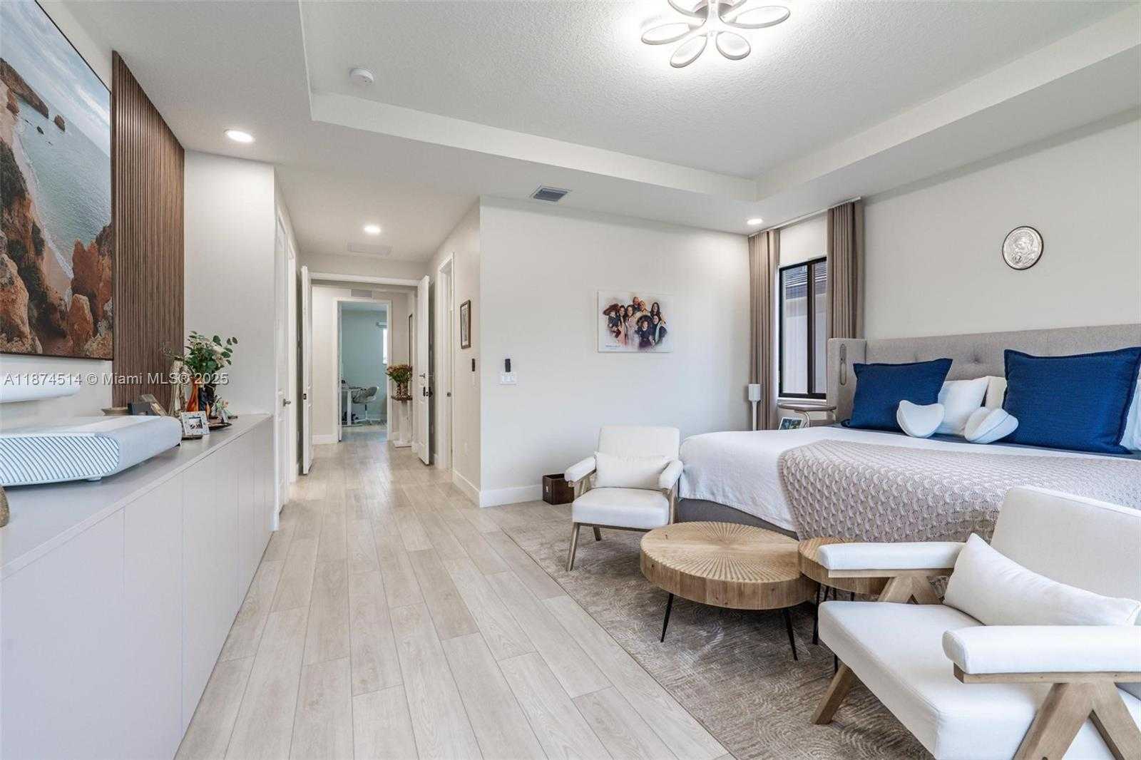 Small Image of 12070 SOUTH WEST 83RD PL, Miami Number 30