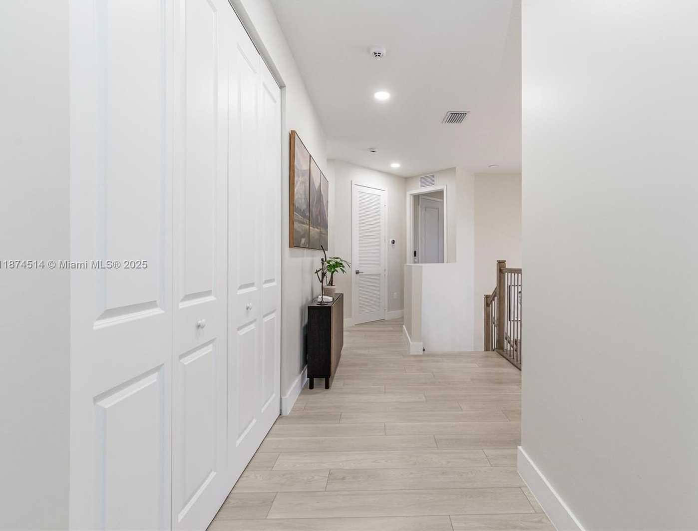 Small Image of 12070 SOUTH WEST 83RD PL, Miami Number 34