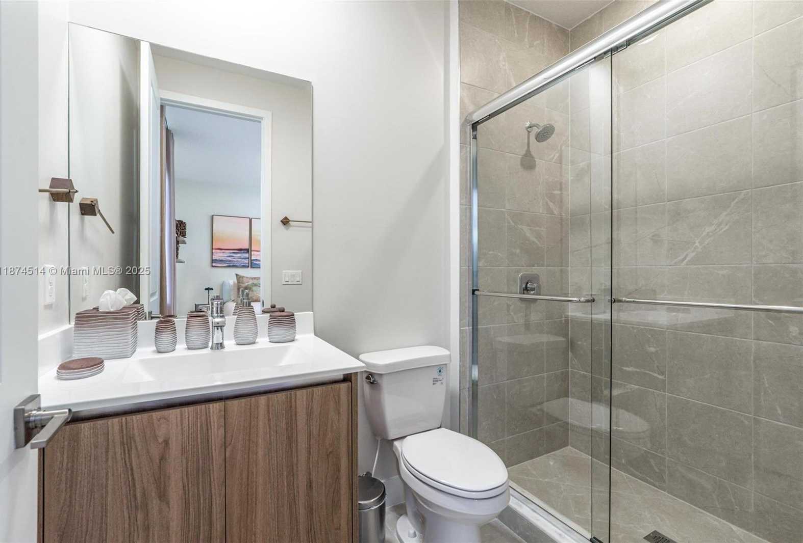 Small Image of 12070 SOUTH WEST 83RD PL, Miami Number 38