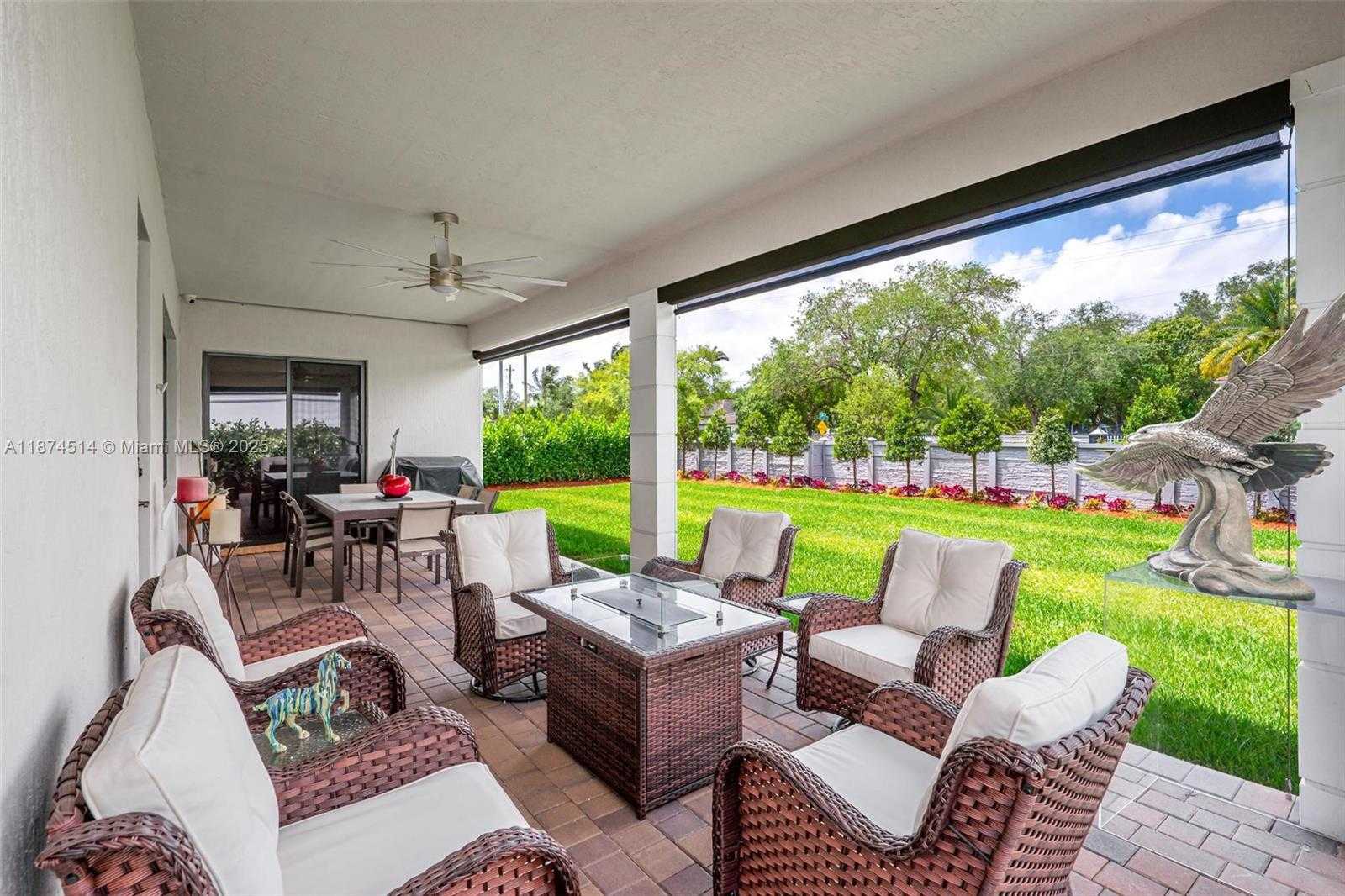 Small Image of 12070 SOUTH WEST 83RD PL, Miami Number 44