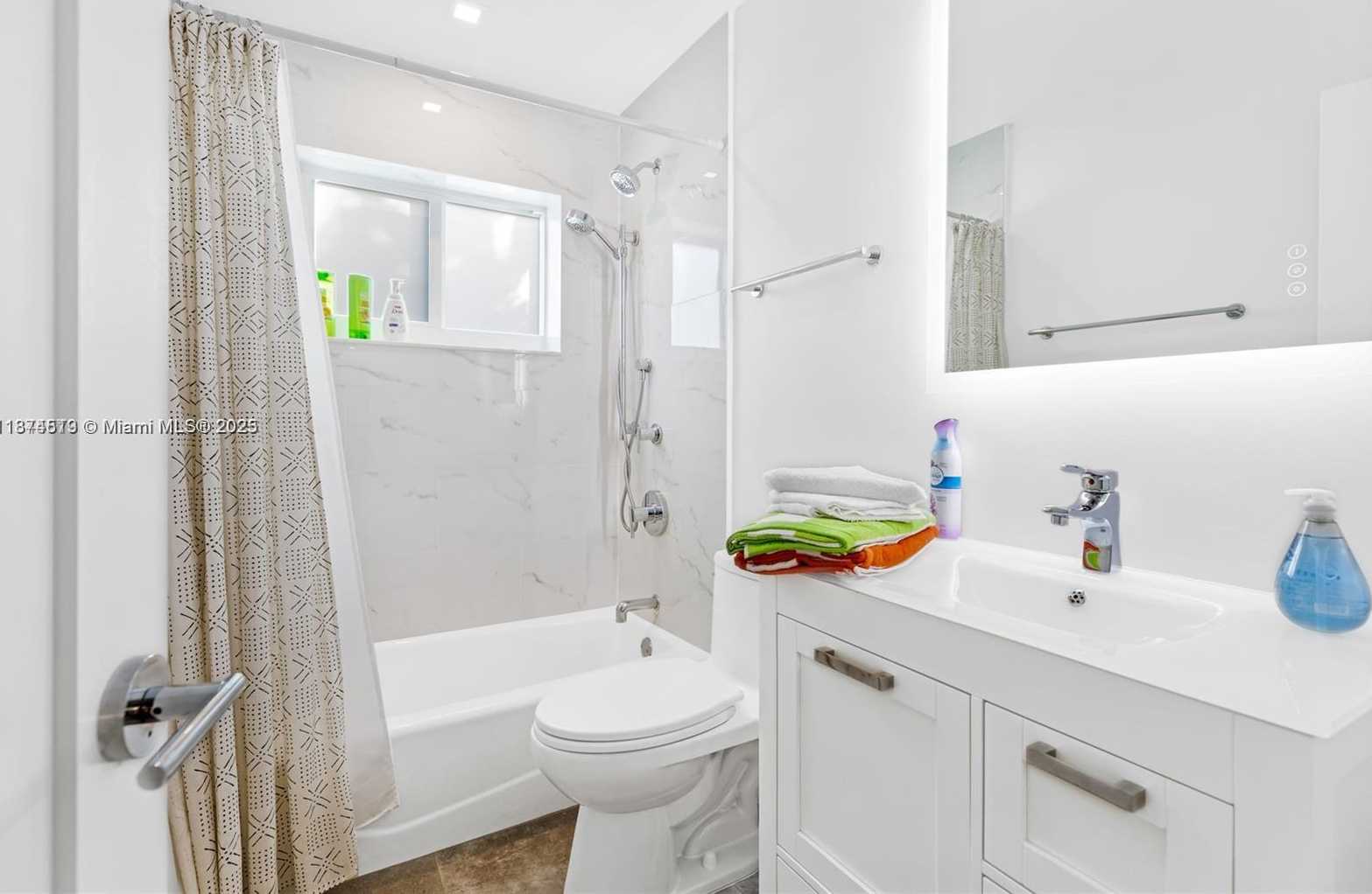 Small Image of 5131 NORTH EAST 26TH AVE, Fort Lauderdale Number 22