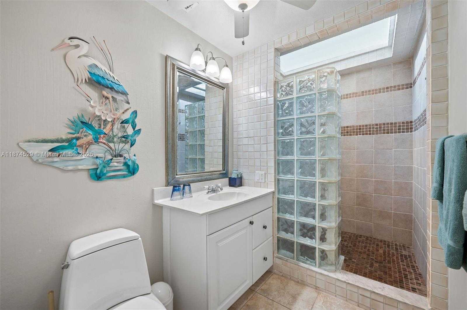 Small Image of 725 EL DORADO PKWY W, Cape Coral Number 24