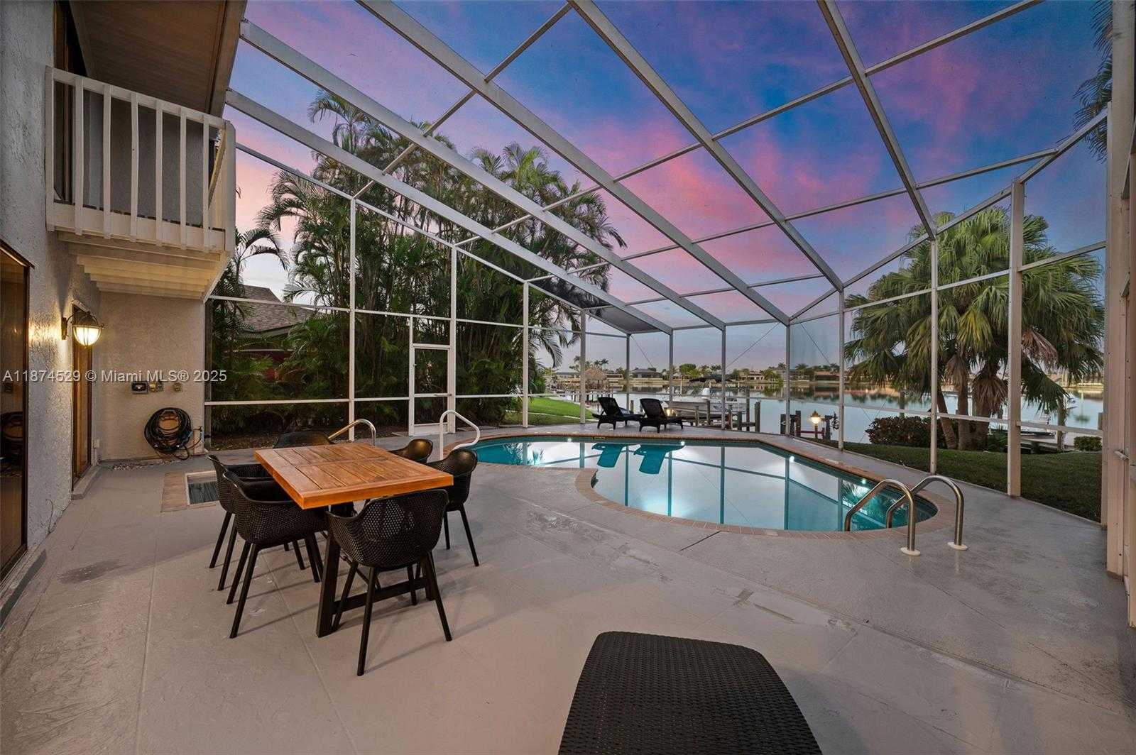 Small Image of 725 EL DORADO PKWY W, Cape Coral Number 35
