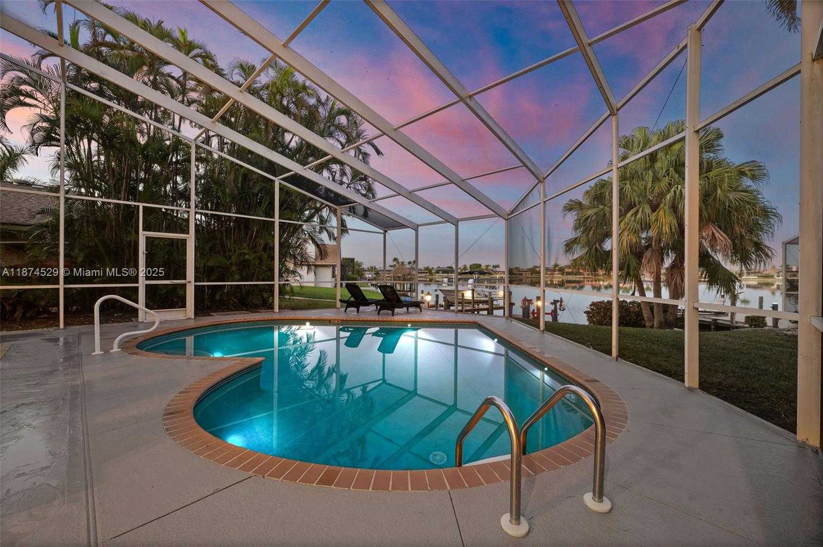 Small Image of 725 EL DORADO PKWY W, Cape Coral Number 36