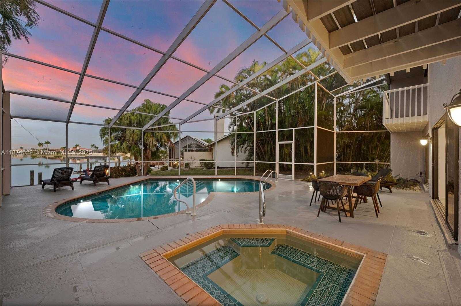 Small Image of 725 EL DORADO PKWY W, Cape Coral Number 38