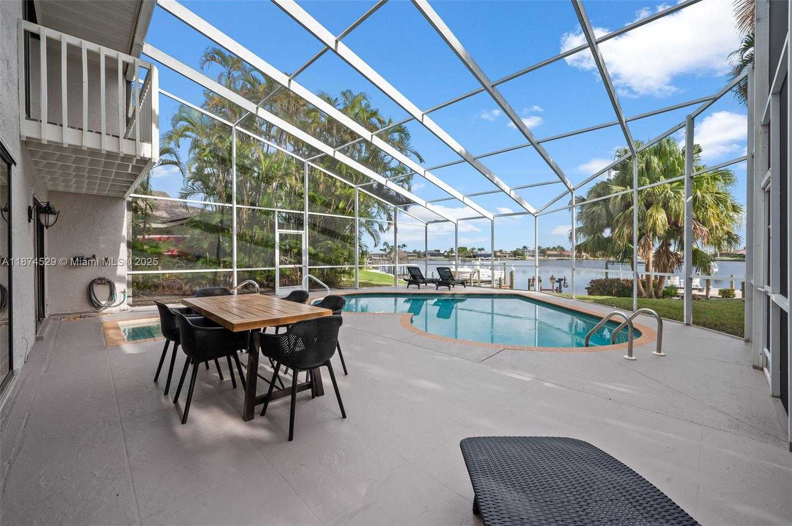 Small Image of 725 EL DORADO PKWY W, Cape Coral Number 5