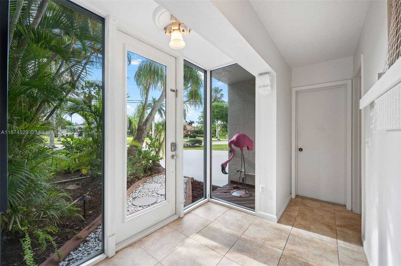 Small Image of 725 EL DORADO PKWY W, Cape Coral Number 8