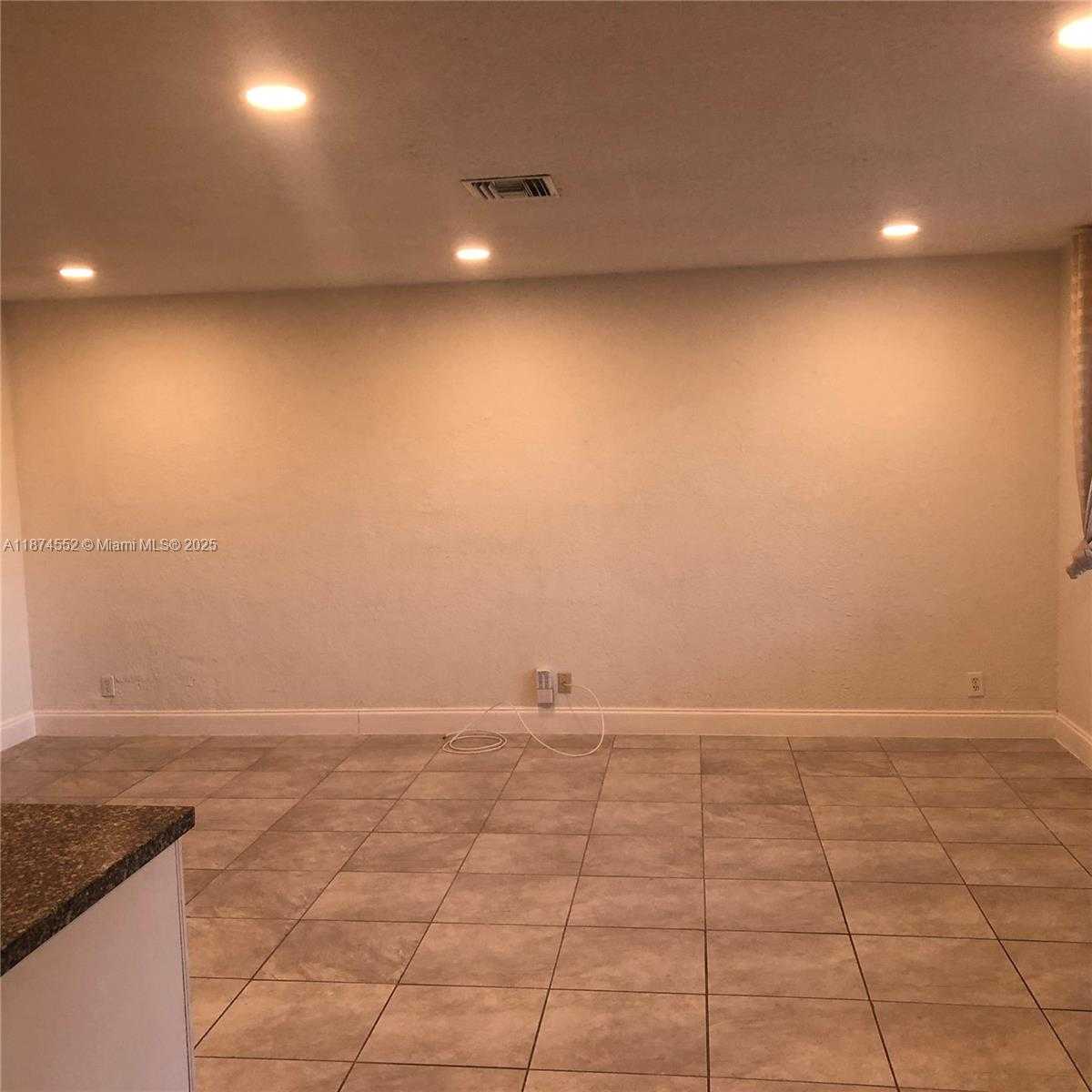 Small Image of 1625 NORTH WEST 9TH AVE, Fort Lauderdale Number 14