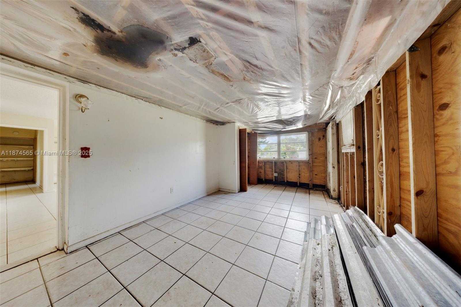 Small Image of 6721 SIMMS ST, Hollywood Number 20