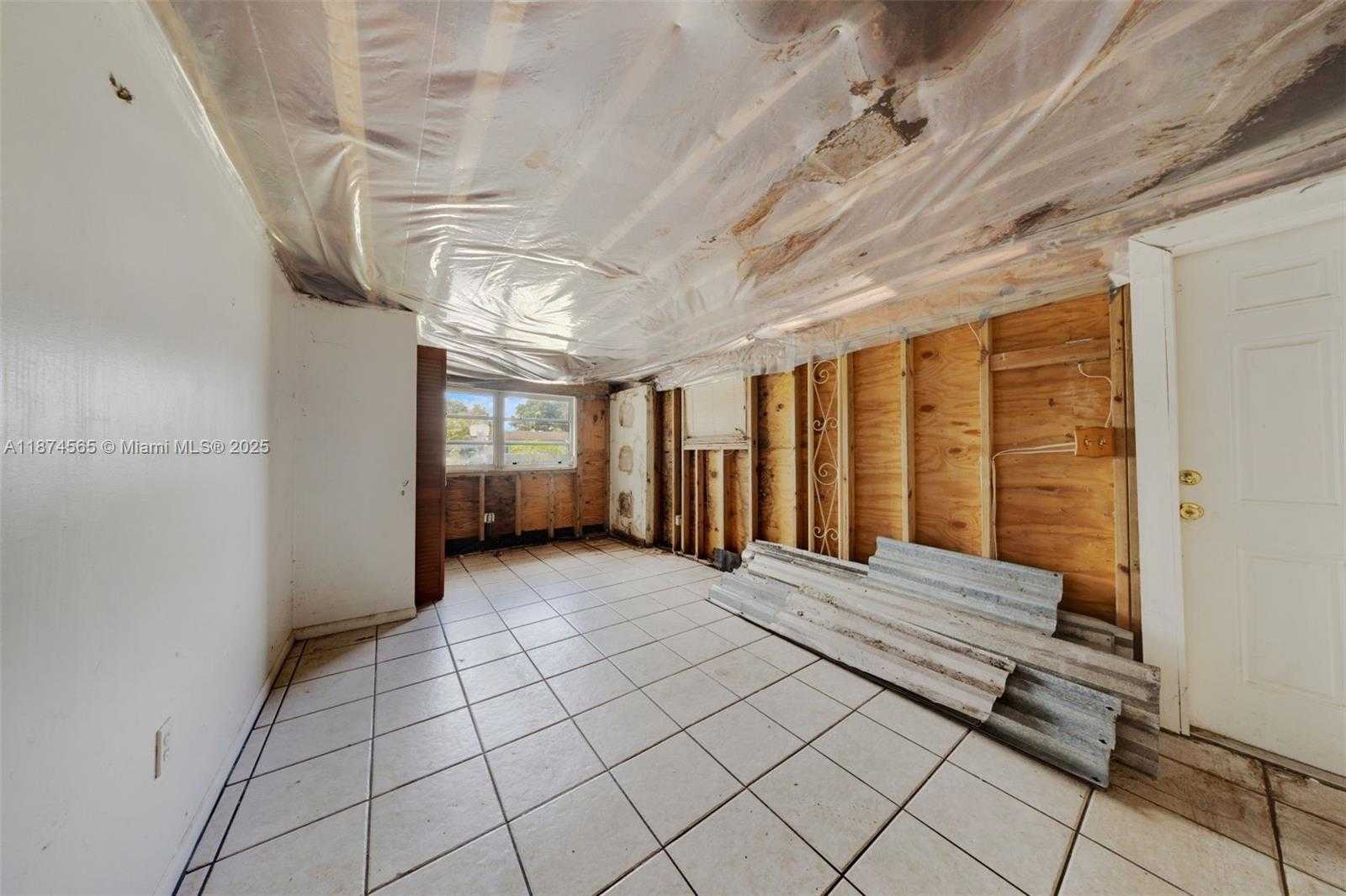 Small Image of 6721 SIMMS ST, Hollywood Number 22