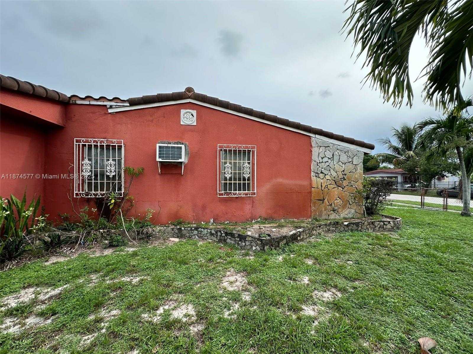 Small Image of 16531 NORTH WEST 17TH PL, Miami Gardens Number 10