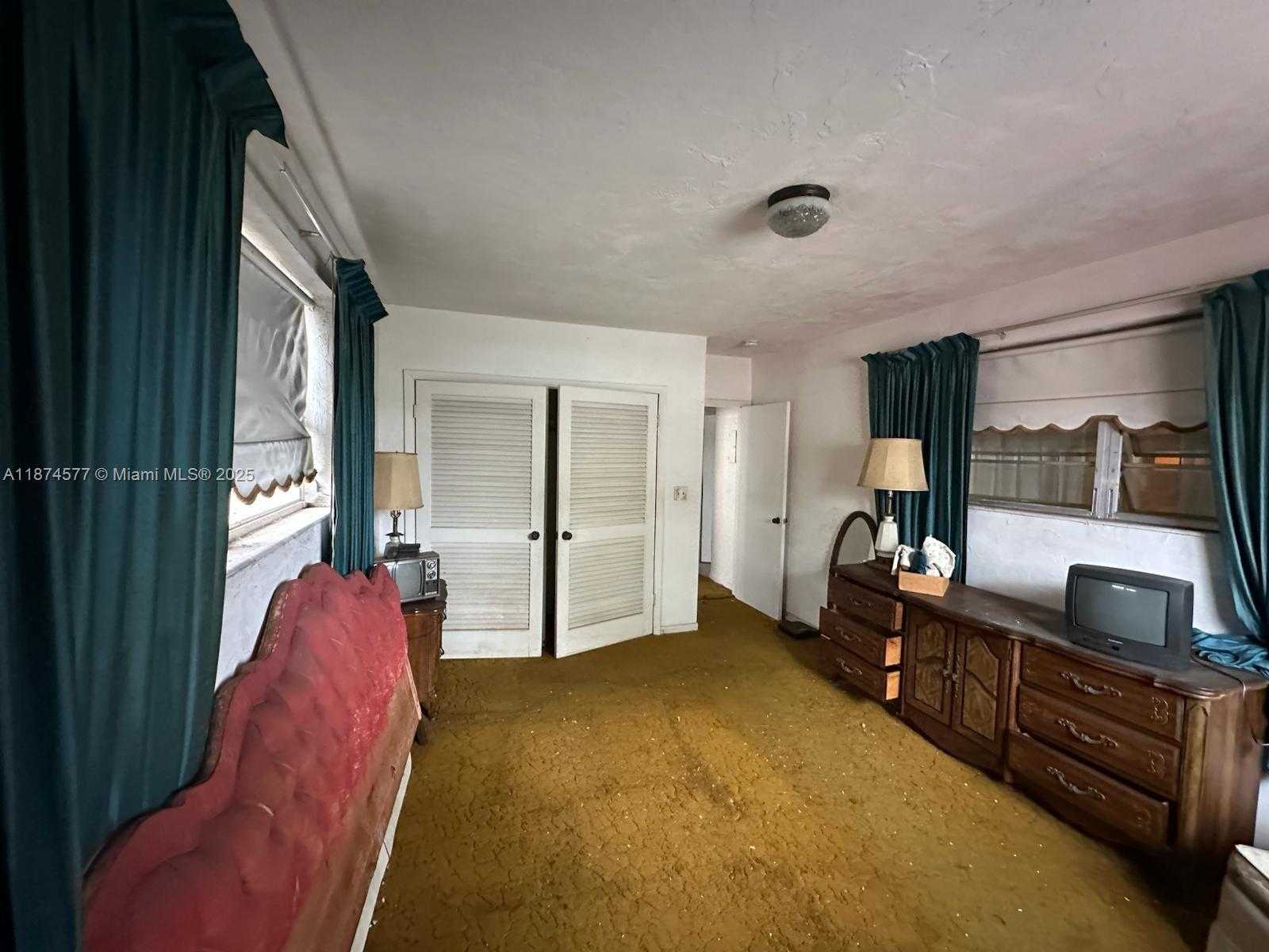 Small Image of 16531 NORTH WEST 17TH PL, Miami Gardens Number 14