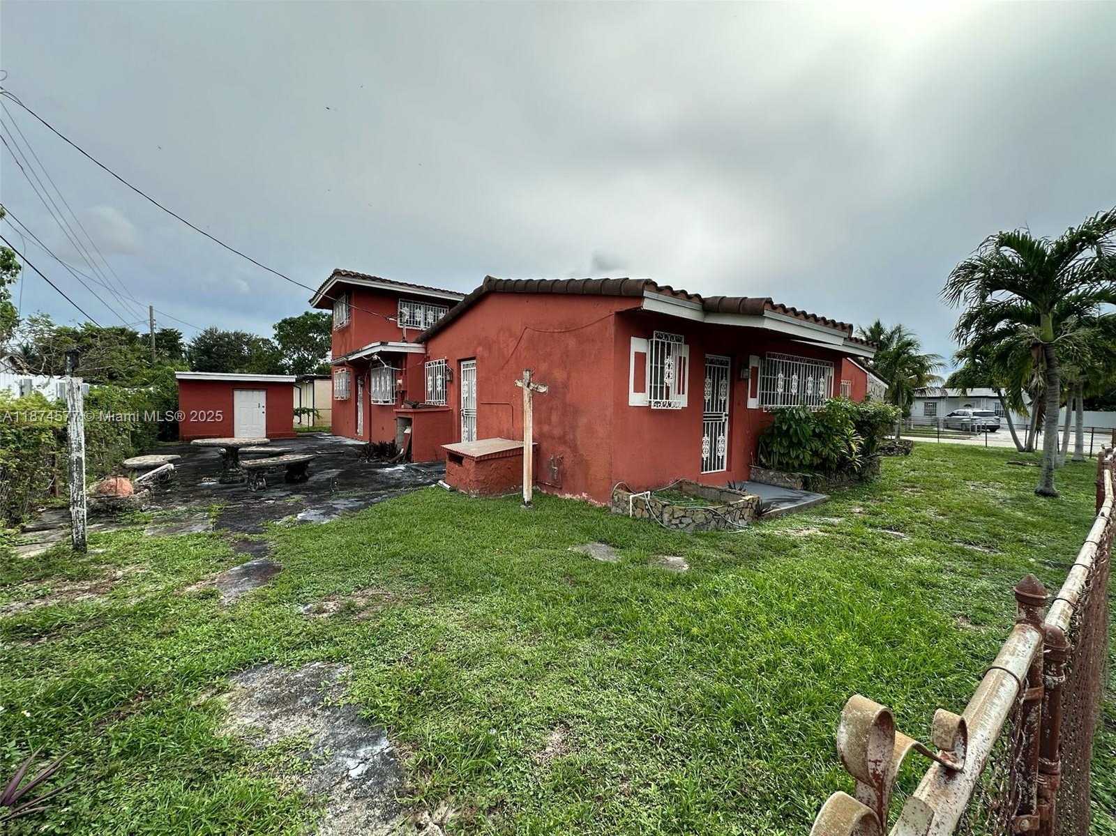 Small Image of 16531 NORTH WEST 17TH PL, Miami Gardens Number 18