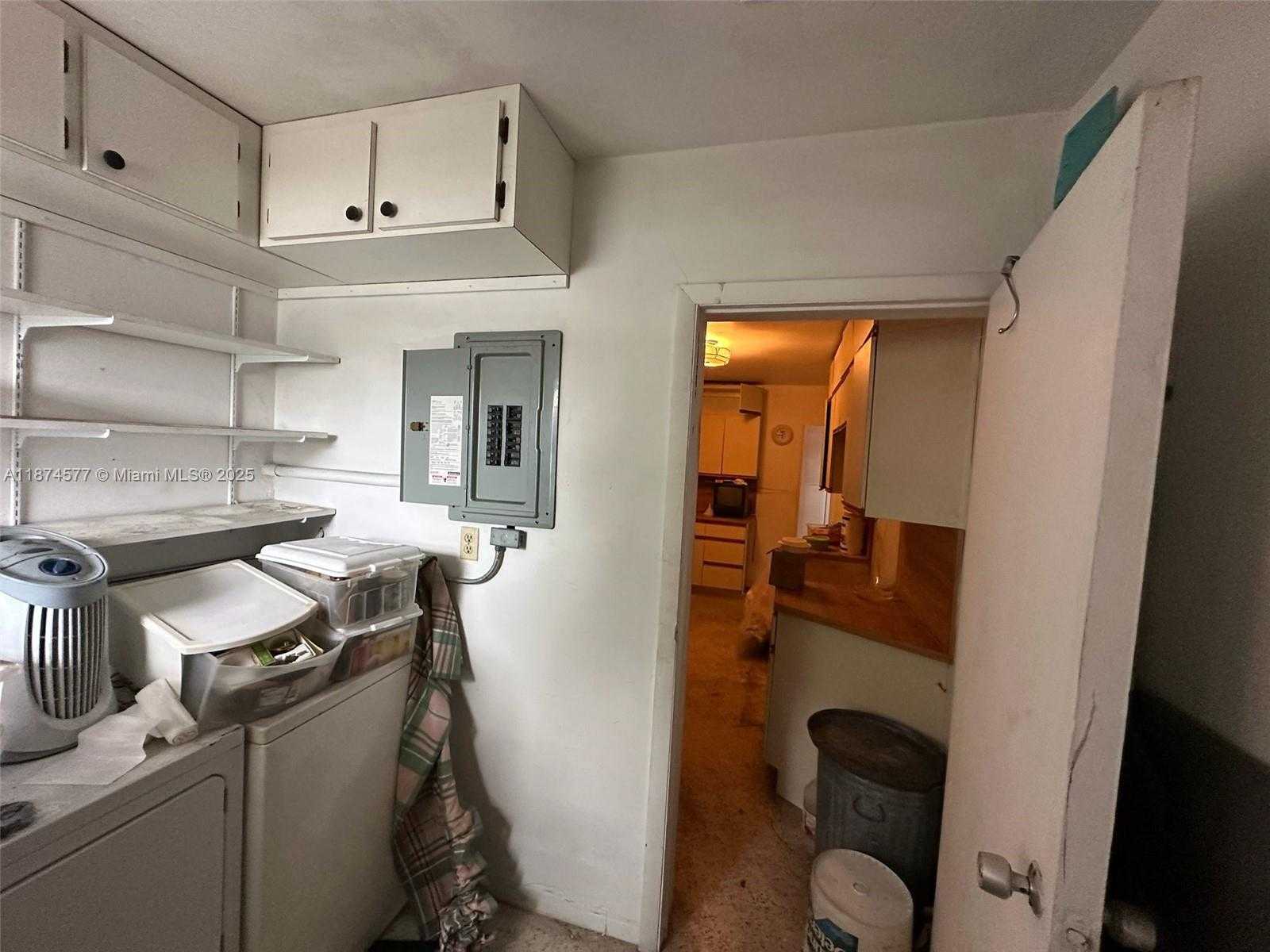 Small Image of 16531 NORTH WEST 17TH PL, Miami Gardens Number 31
