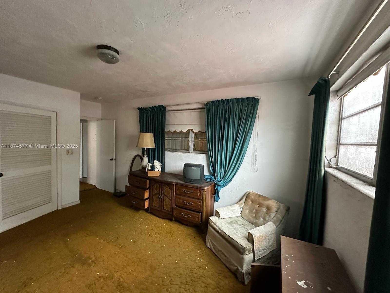 Small Image of 16531 NORTH WEST 17TH PL, Miami Gardens Number 33