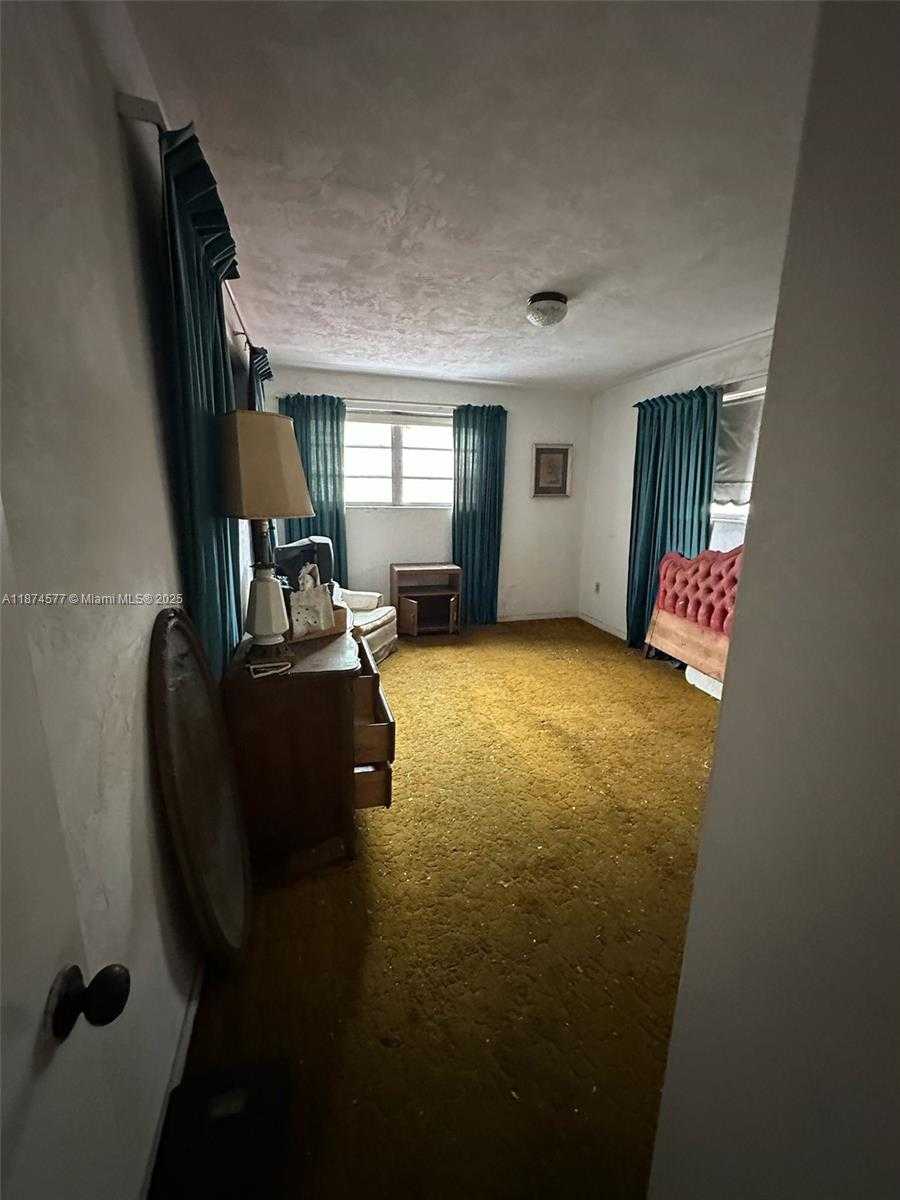 Small Image of 16531 NORTH WEST 17TH PL, Miami Gardens Number 58