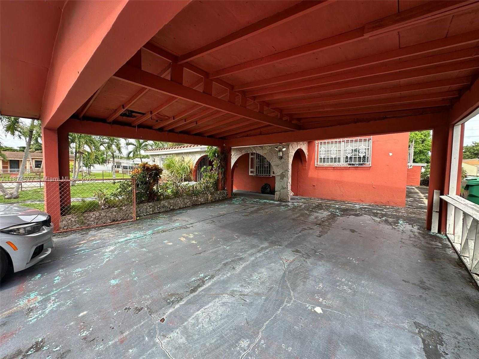 Small Image of 16531 NORTH WEST 17TH PL, Miami Gardens Number 63
