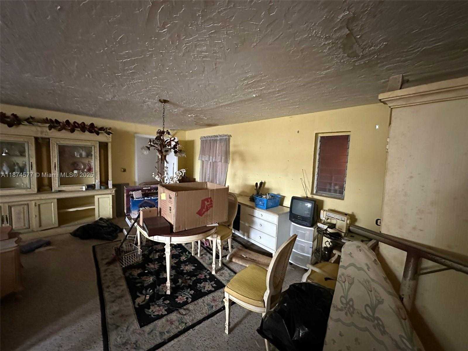 Small Image of 16531 NORTH WEST 17TH PL, Miami Gardens Number 64