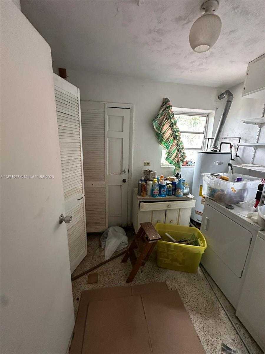 Small Image of 16531 NORTH WEST 17TH PL, Miami Gardens Number 97