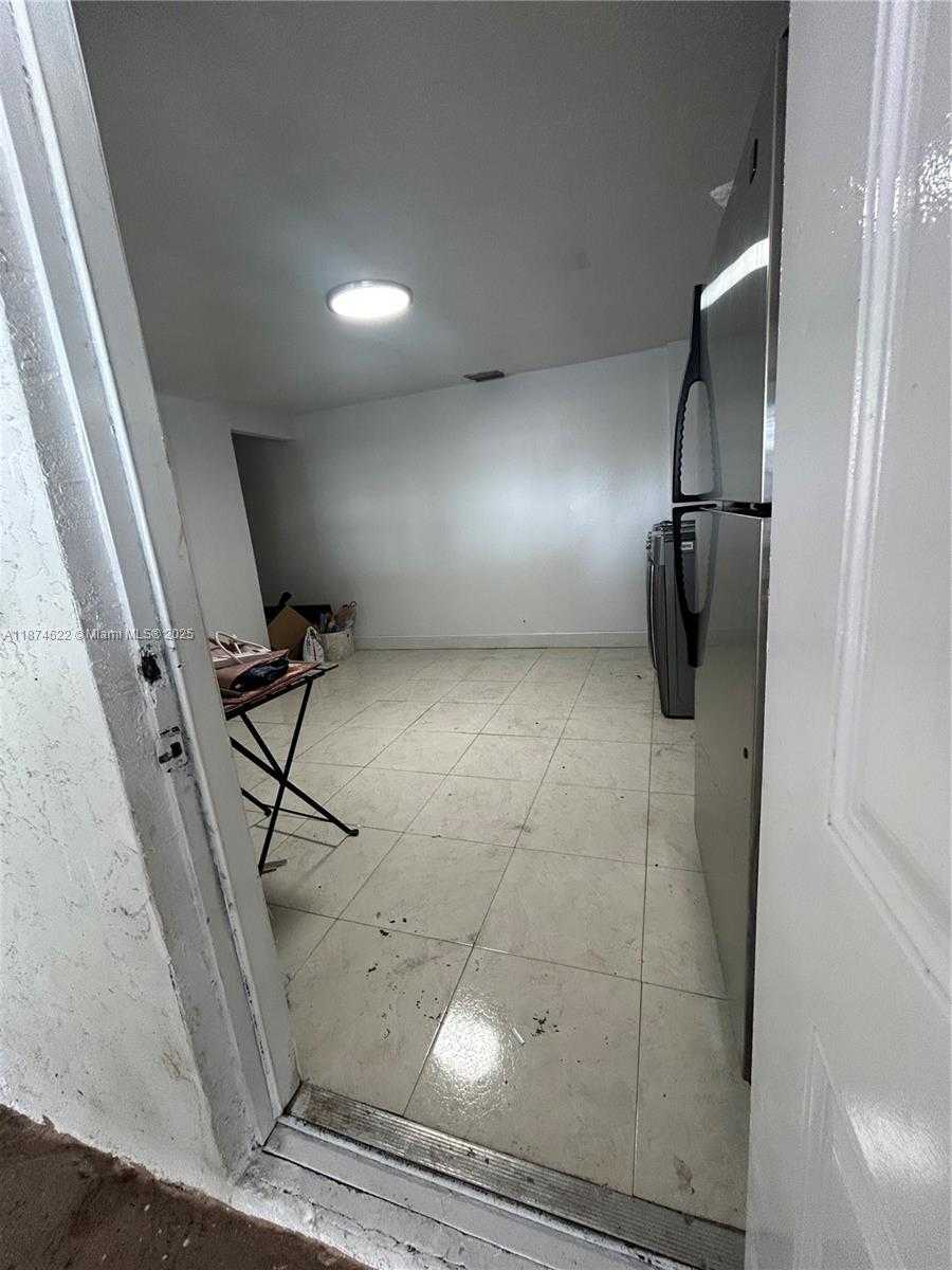 Small Image of 5295 NORTH WEST 198TH TER, Miami Gardens Number 28