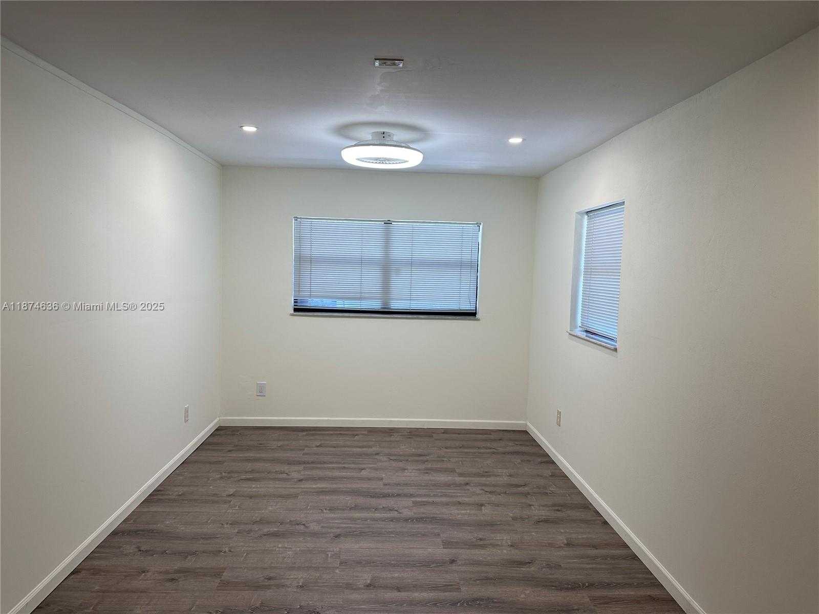 Small Image of 1411 SOUTH WEST 24TH CT, Fort Lauderdale Number 10