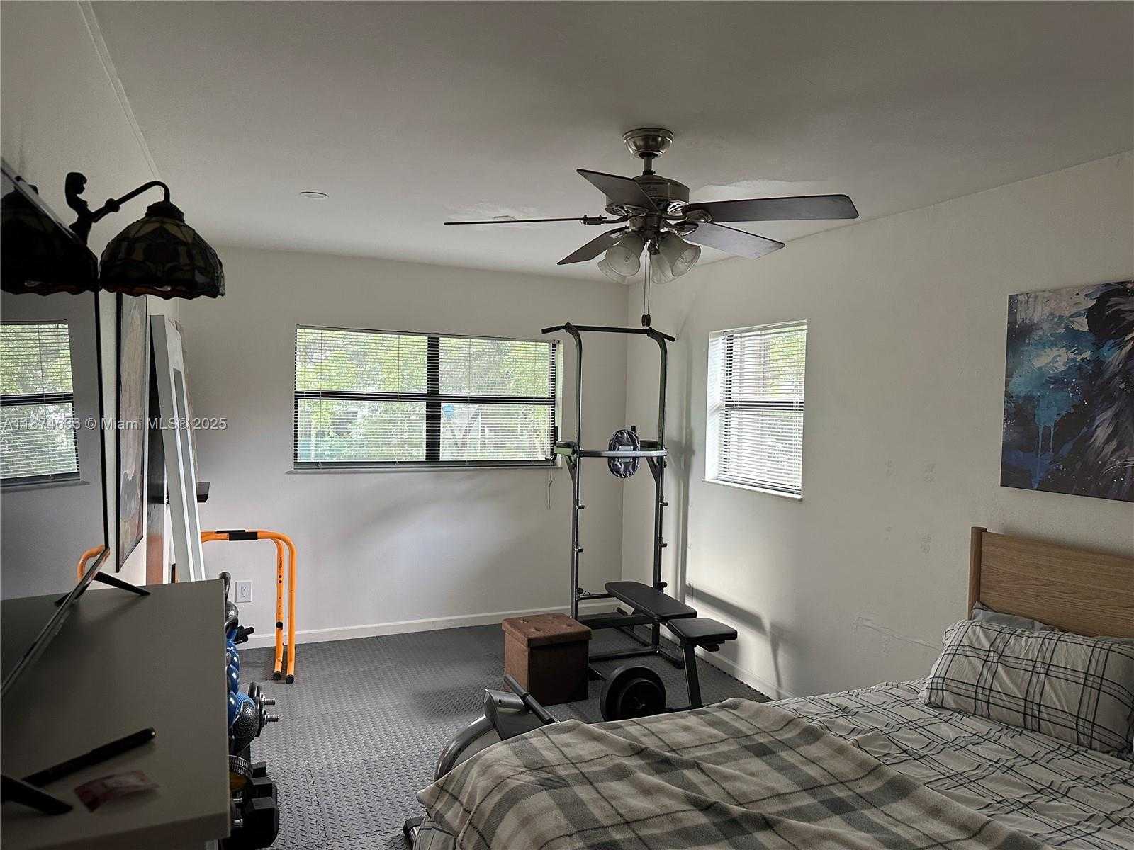 Small Image of 1411 SOUTH WEST 24TH CT, Fort Lauderdale Number 12
