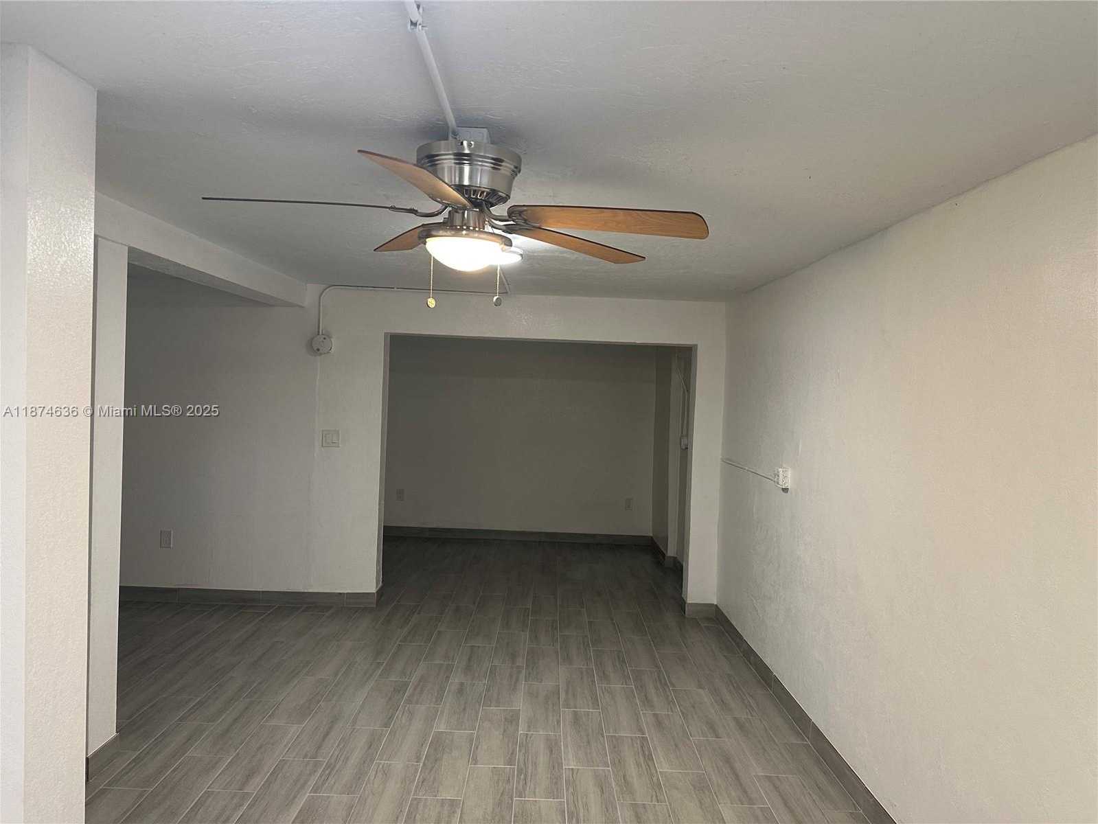 Small Image of 1411 SOUTH WEST 24TH CT, Fort Lauderdale Number 14