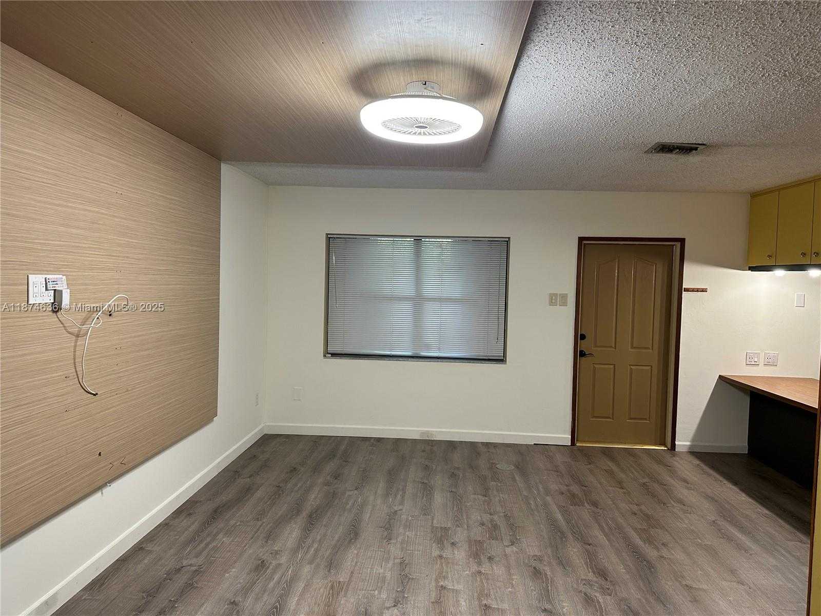 Small Image of 1411 SOUTH WEST 24TH CT, Fort Lauderdale Number 3