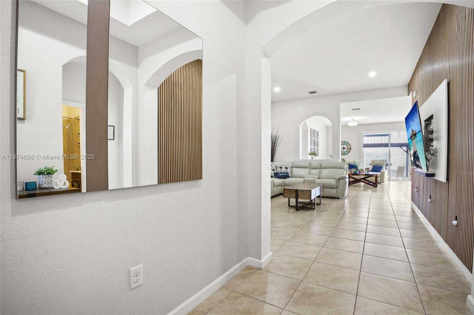 Small Image of 11866 SOUTH WEST 253RD TER, Homestead Number 5