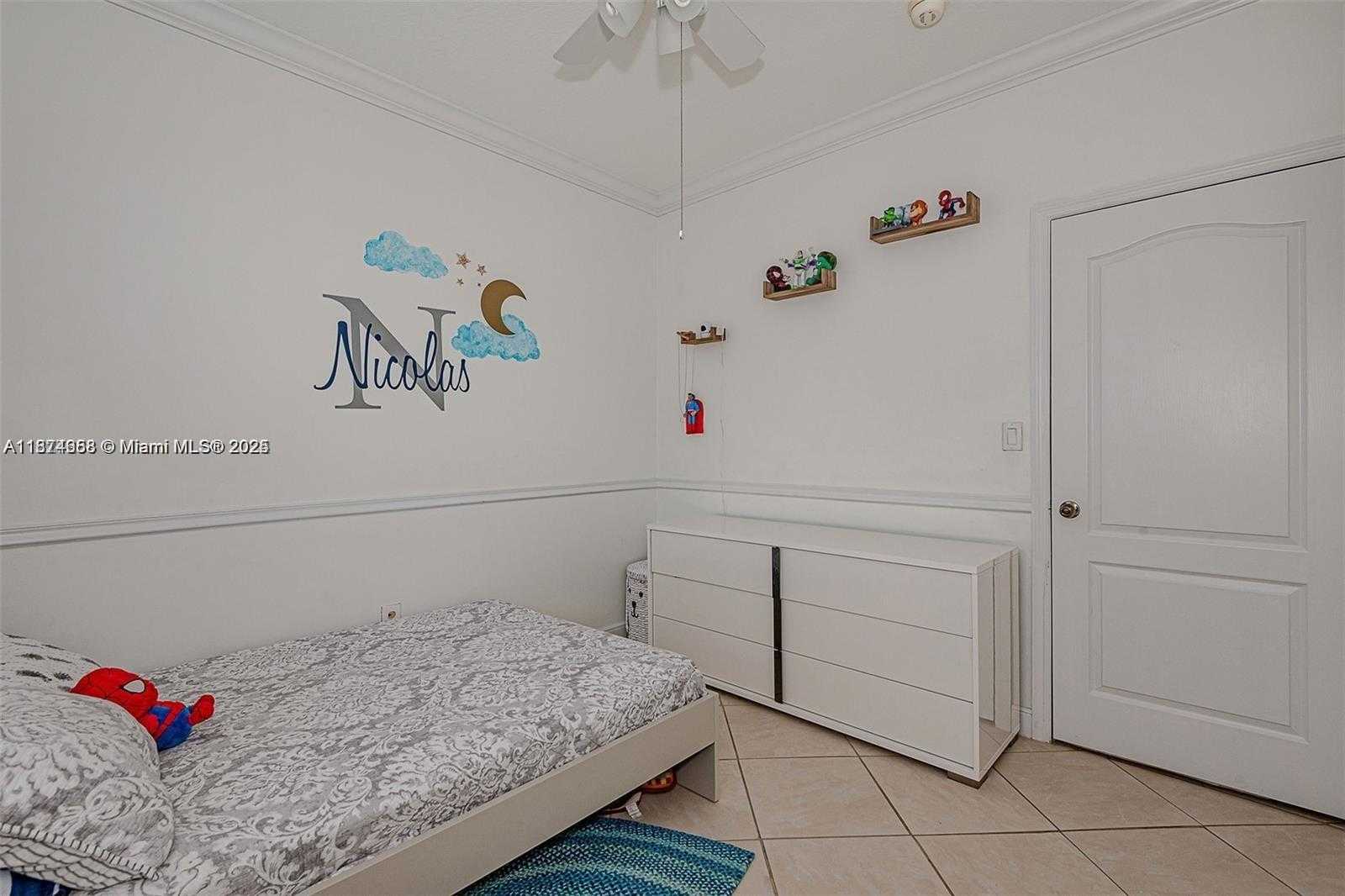 Small Image of 4457 SOUTH WEST 160TH CT, Miami Number 25