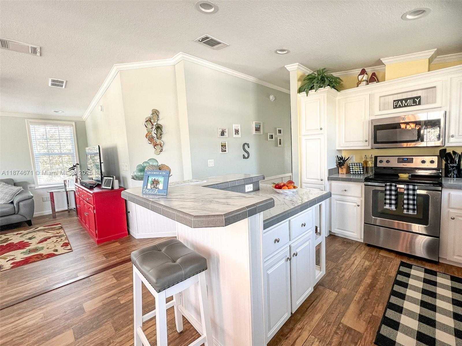 Small Image of 178 ARBOR LN, Tavernier Number 5