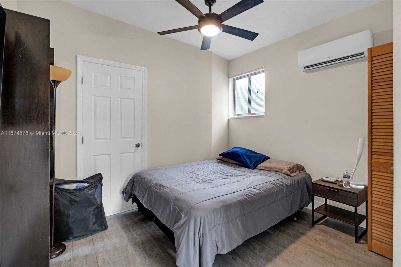 Small Image of 21310 OLD CUTLER RD, Cutler Bay Number 18