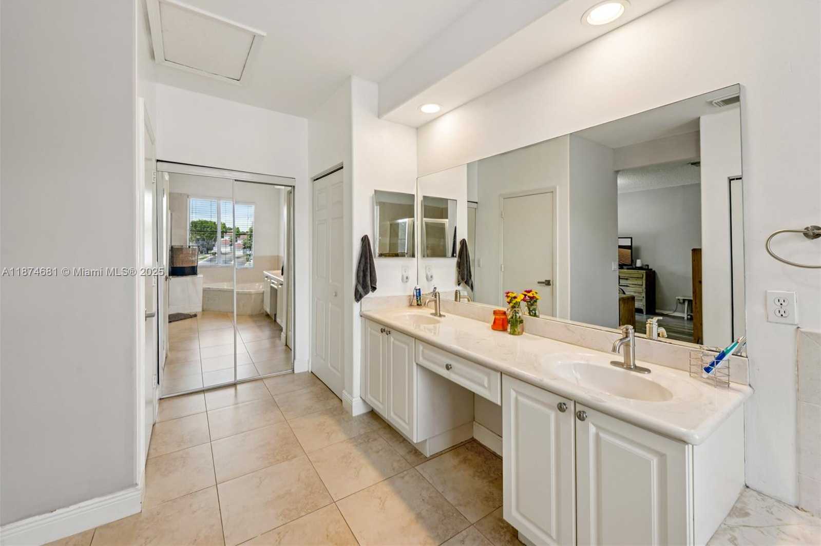 Small Image of 1745 NORTH WEST 77TH AVE, Pembroke Pines Number 33