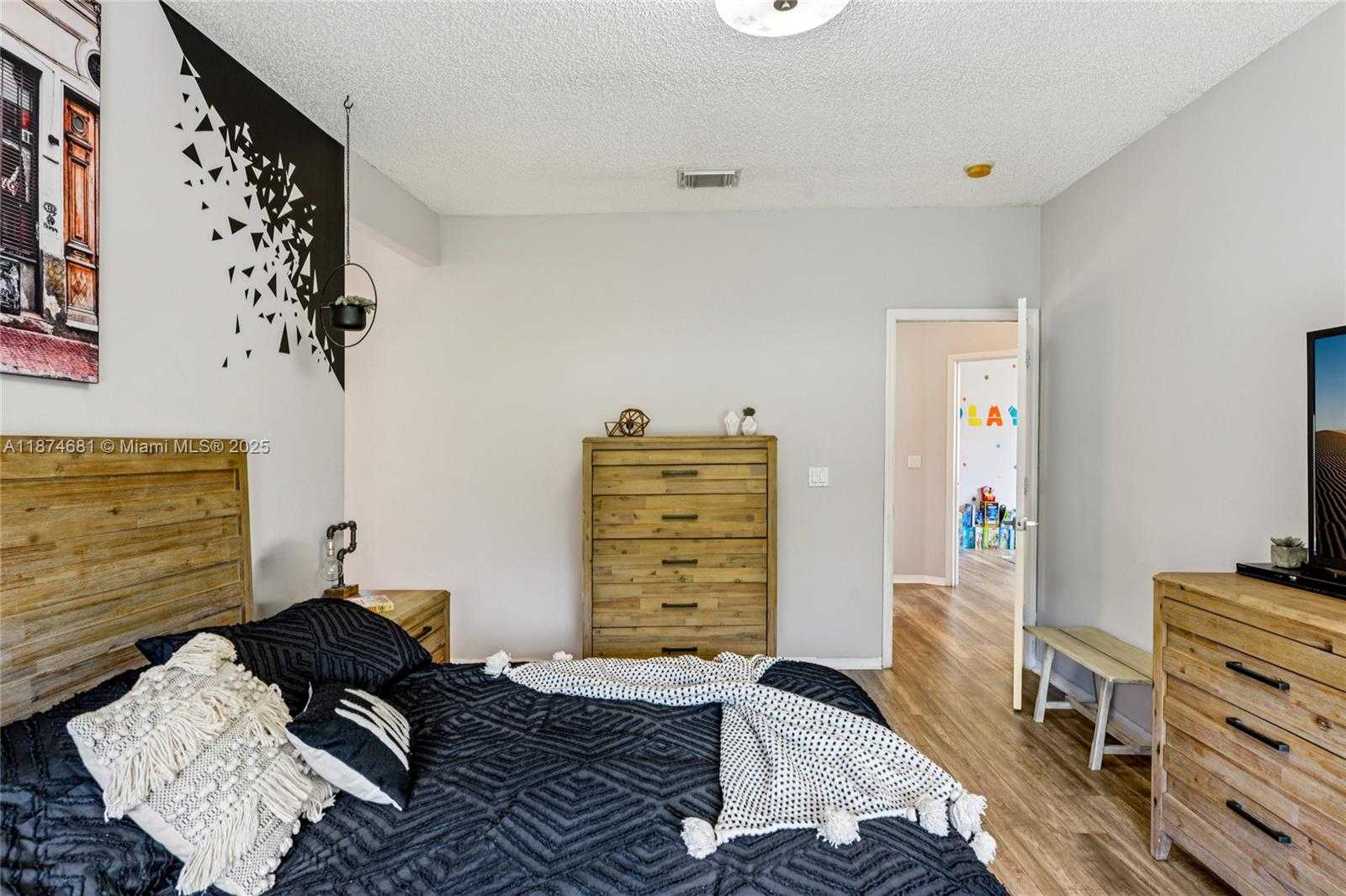 Small Image of 1745 NORTH WEST 77TH AVE, Pembroke Pines Number 46