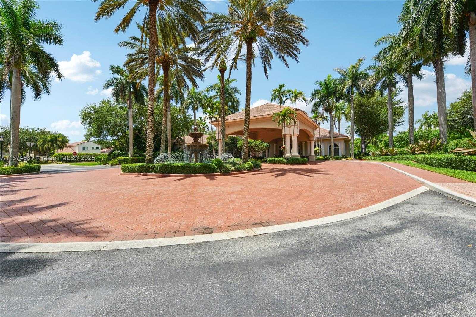 Small Image of 1745 NORTH WEST 77TH AVE, Pembroke Pines Number 48
