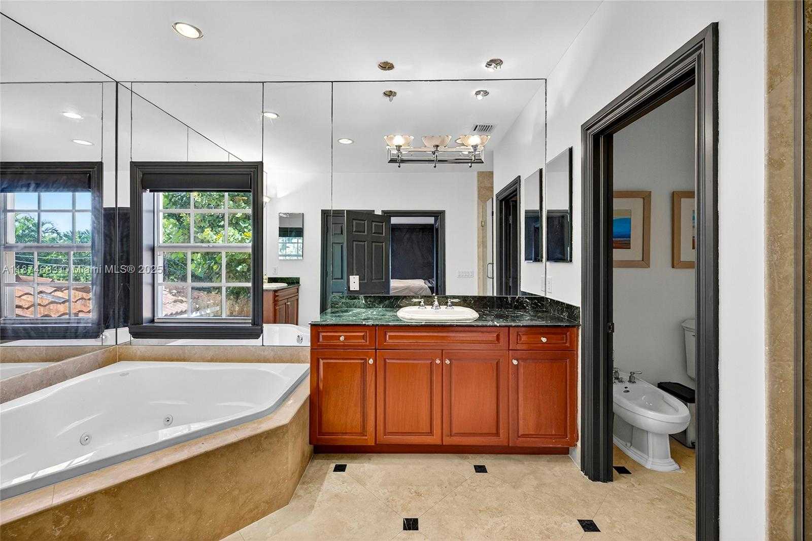 Small Image of 3325 NORTH EAST 17TH CT, Fort Lauderdale Number 23