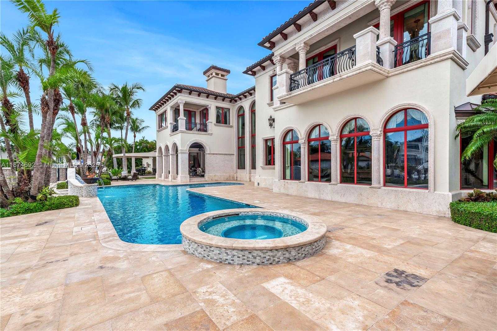 Small Image of 700 OSPREY POINT CIR, Boca Raton Number 35