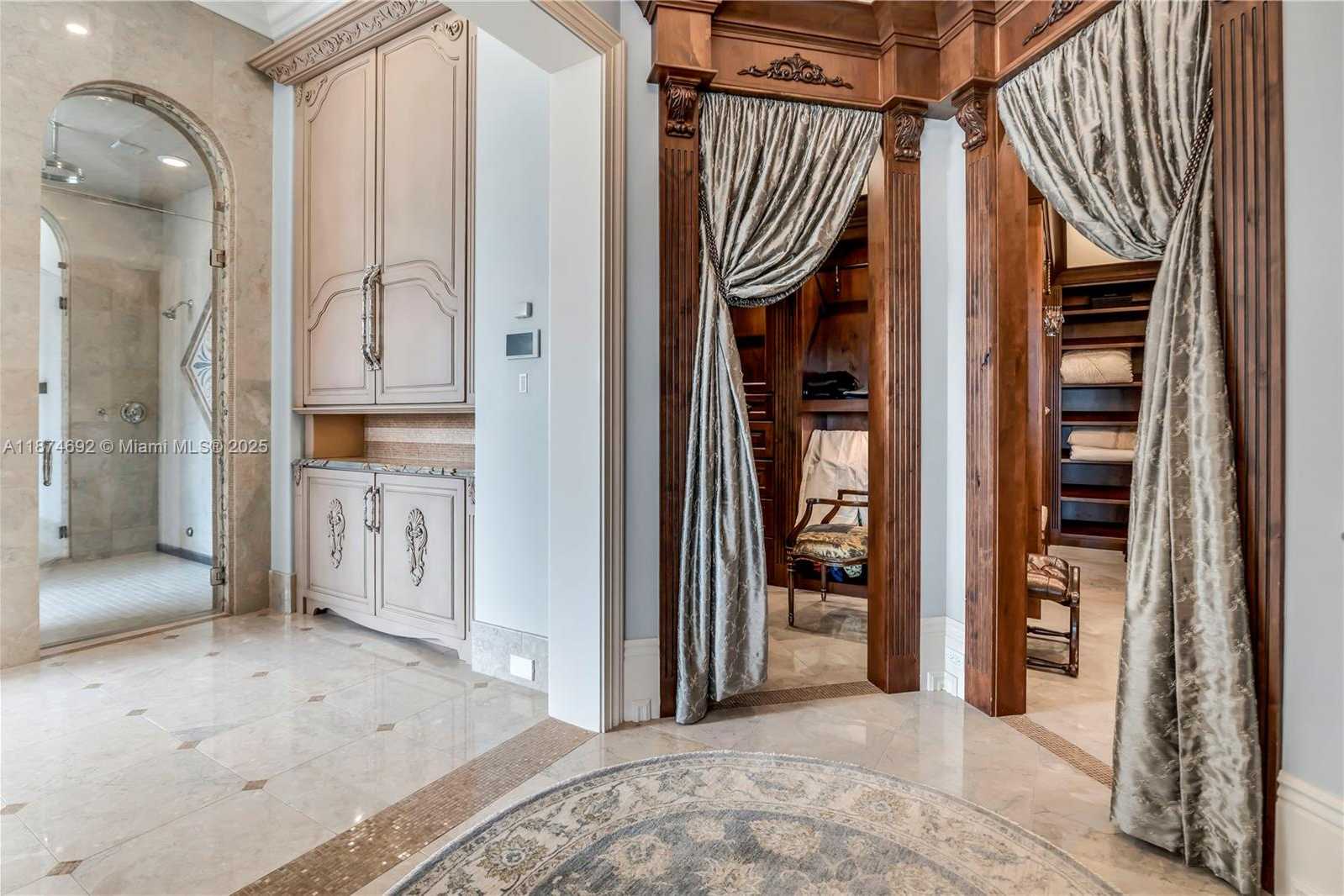 Small Image of 700 OSPREY POINT CIR, Boca Raton Number 59