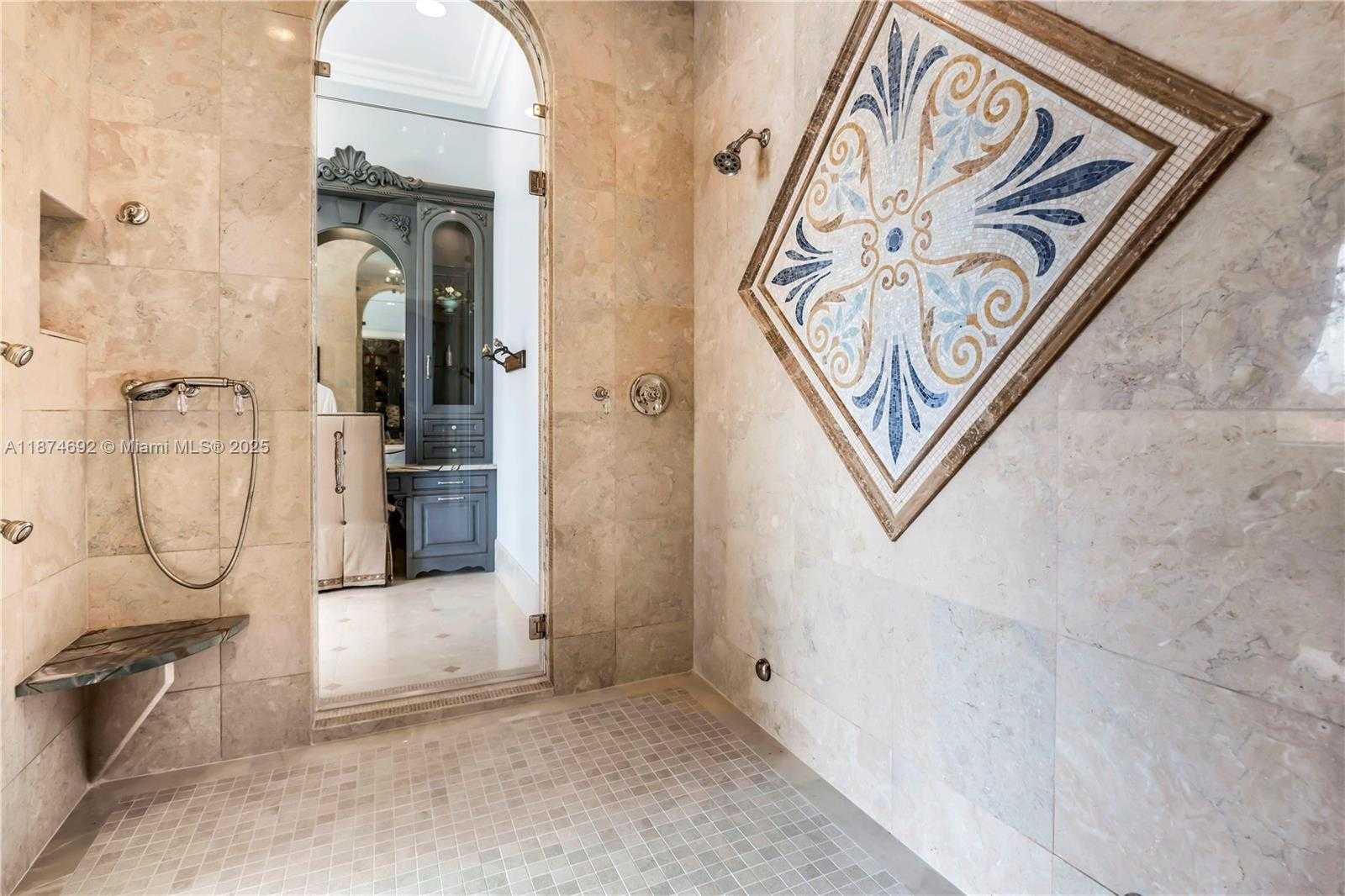 Small Image of 700 OSPREY POINT CIR, Boca Raton Number 63