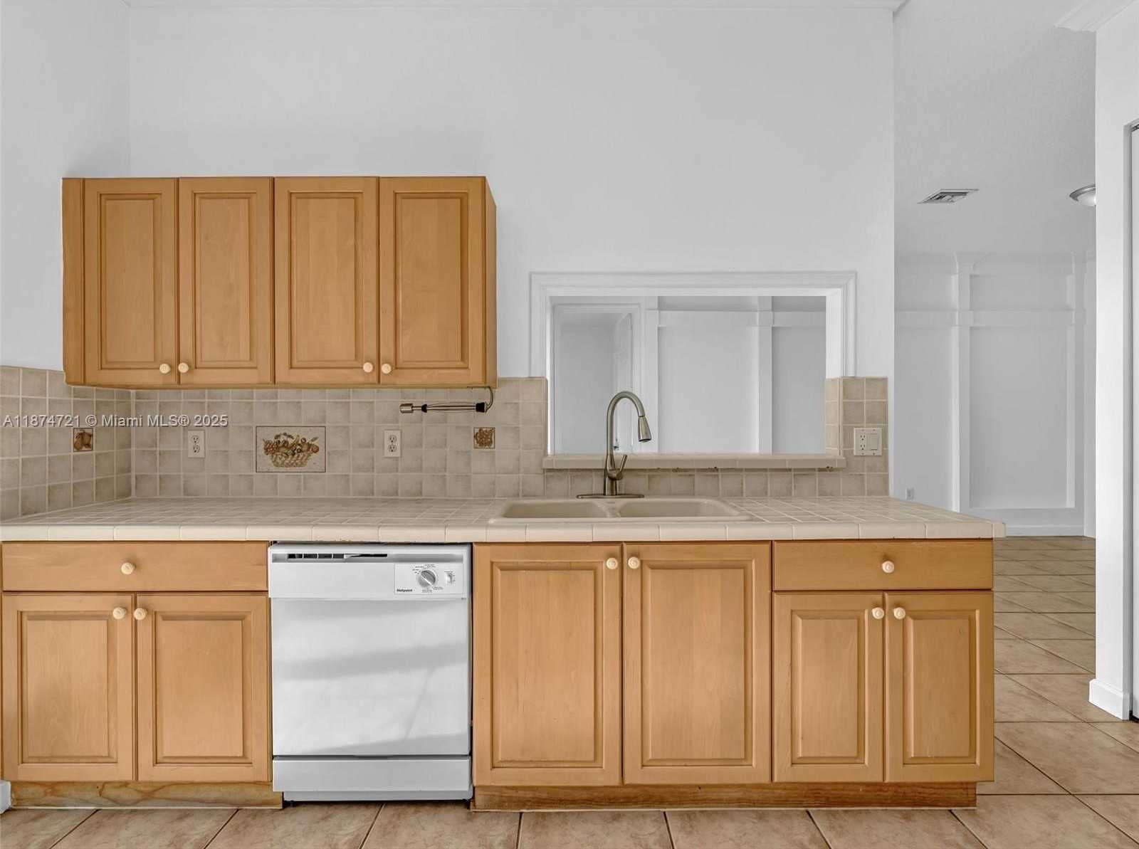 Small Image of 3001 SOUTH WEST 142ND AVE, Miramar Number 17