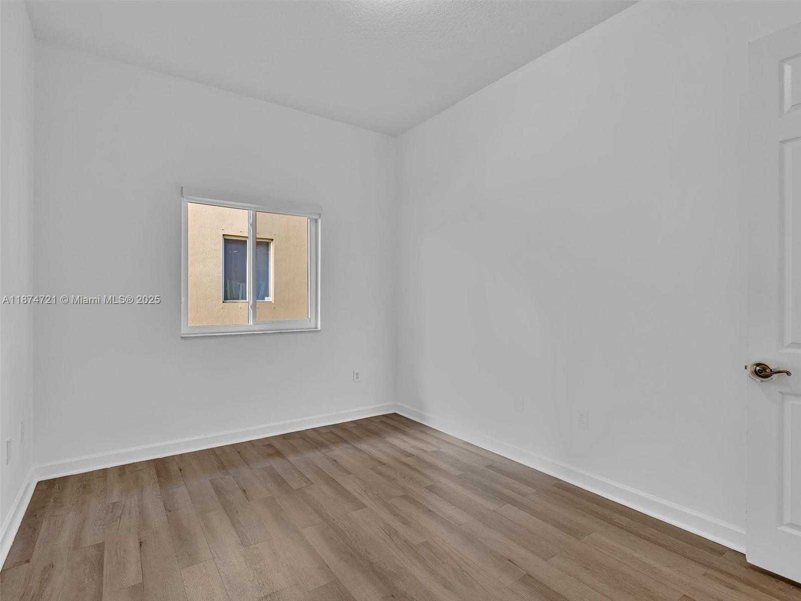 Small Image of 3001 SOUTH WEST 142ND AVE, Miramar Number 29