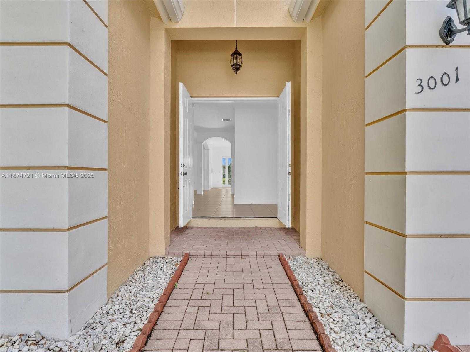 Small Image of 3001 SOUTH WEST 142ND AVE, Miramar Number 3
