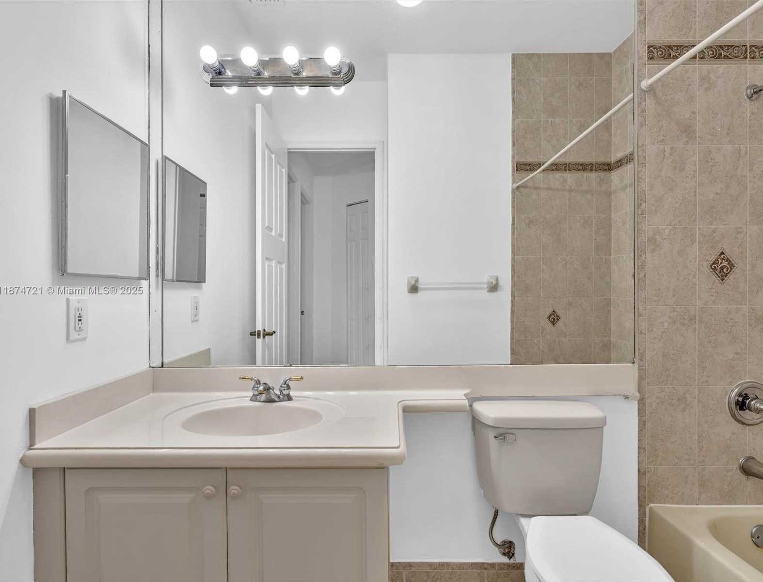 Small Image of 3001 SOUTH WEST 142ND AVE, Miramar Number 32