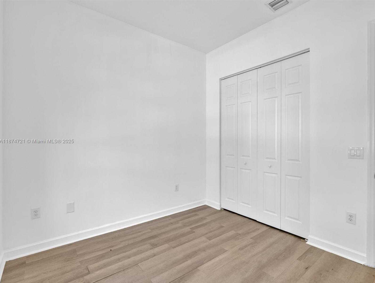 Small Image of 3001 SOUTH WEST 142ND AVE, Miramar Number 34