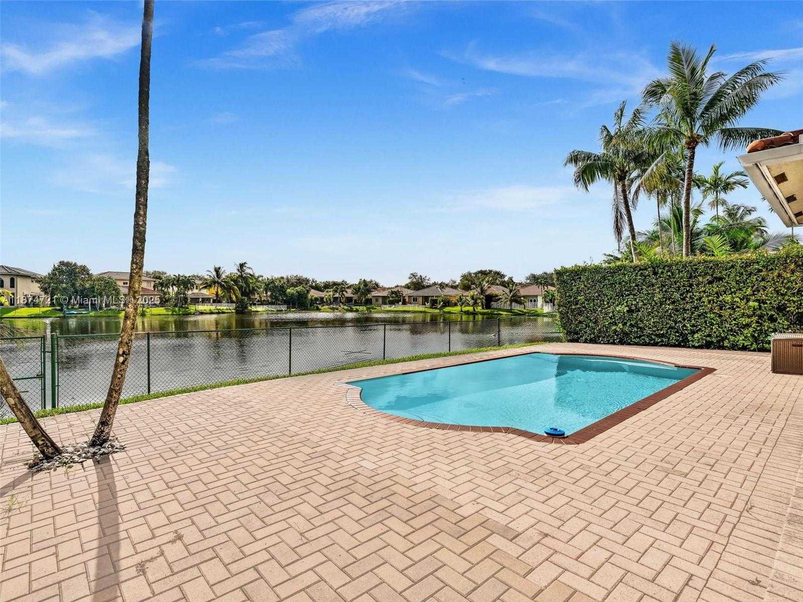 Small Image of 3001 SOUTH WEST 142ND AVE, Miramar Number 37