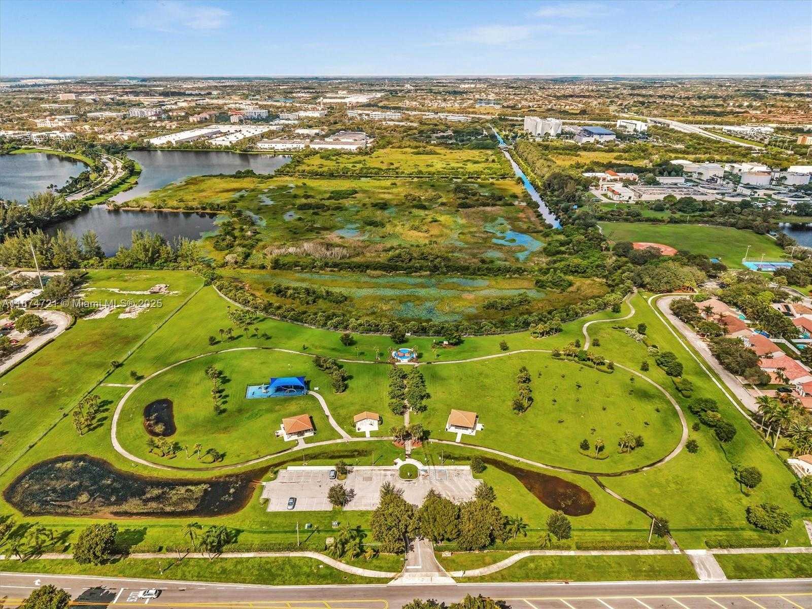 Small Image of 3001 SOUTH WEST 142ND AVE, Miramar Number 58